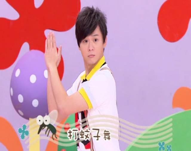 奧特曼魔性舞姿首度公開(kāi)，挑戰(zhàn)momo爭(zhēng)奪“舞王”寶座